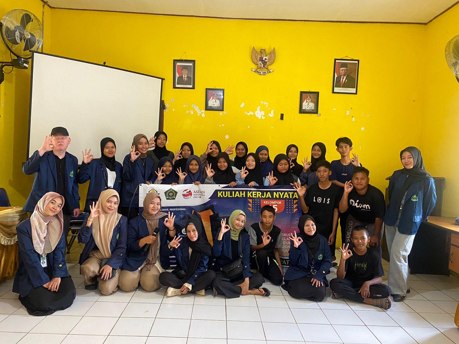 Cegah Pernikahan Dini ! Mahasiswa KKN IAIN SAS Babel Lakukan Sosialisasi dan Dampak Pernikahan Dini Bagi Remaja