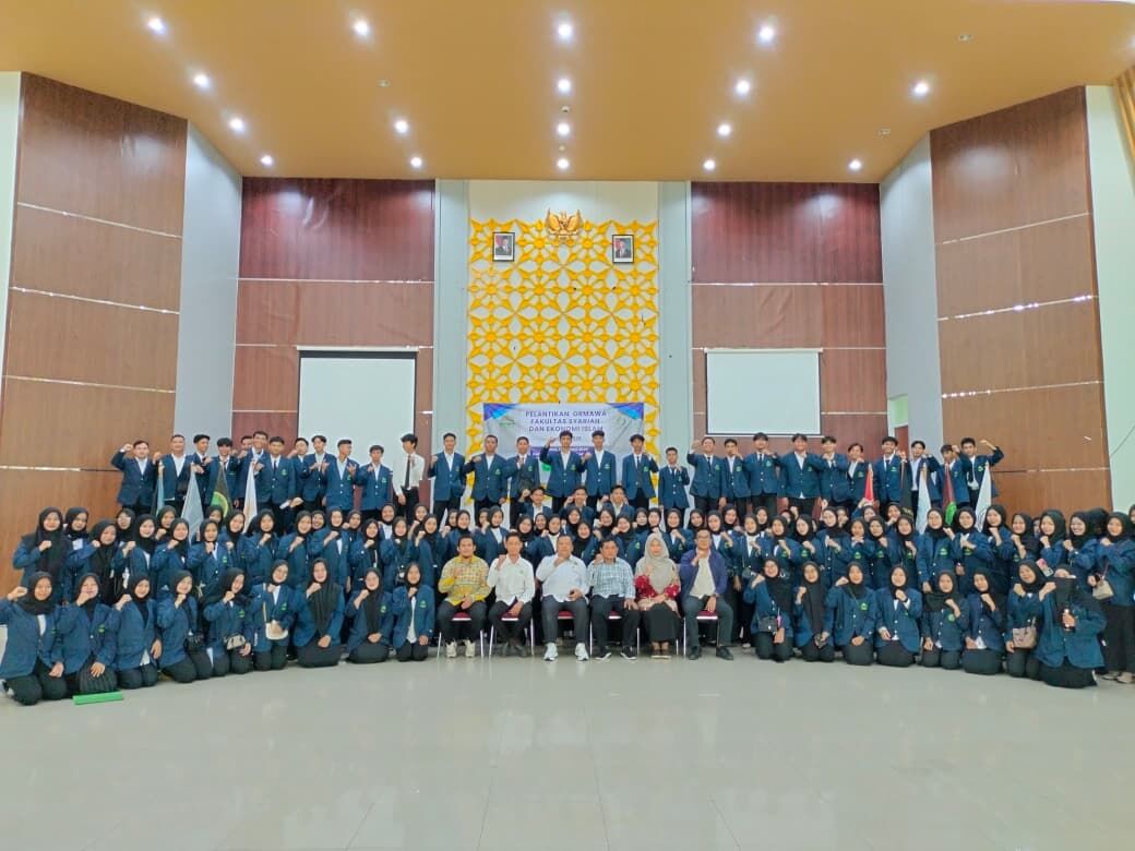 Dekan FSEI Resmi Lantik Pengurus Ormawa Masa Jabatan 2026