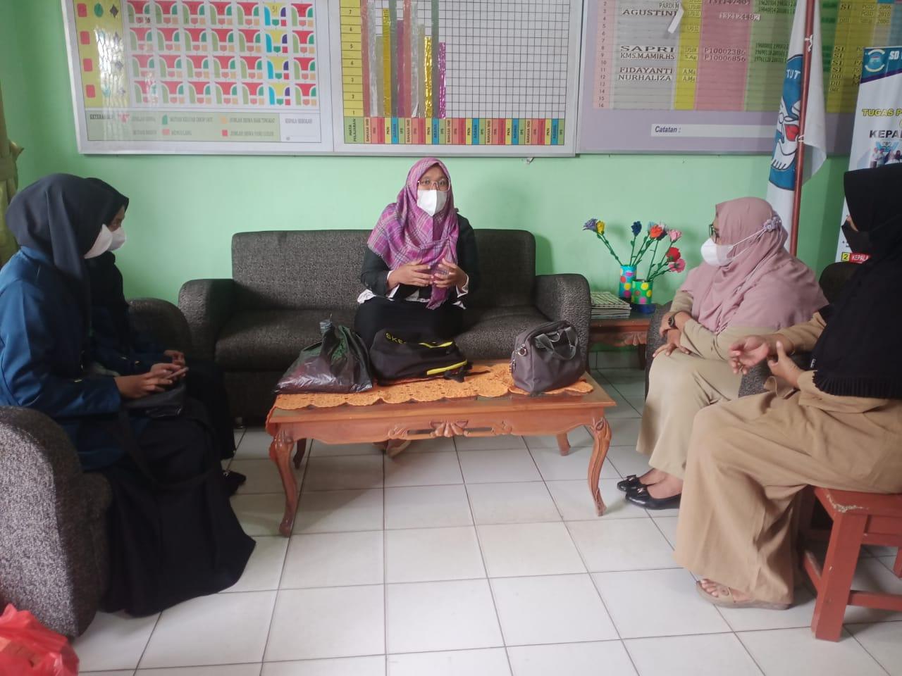 Lakukan Kegiatan Pengabdian Masyarakat, Dosen dan Mahasiswa BKI Ke SDN 40 Pangkalpinang