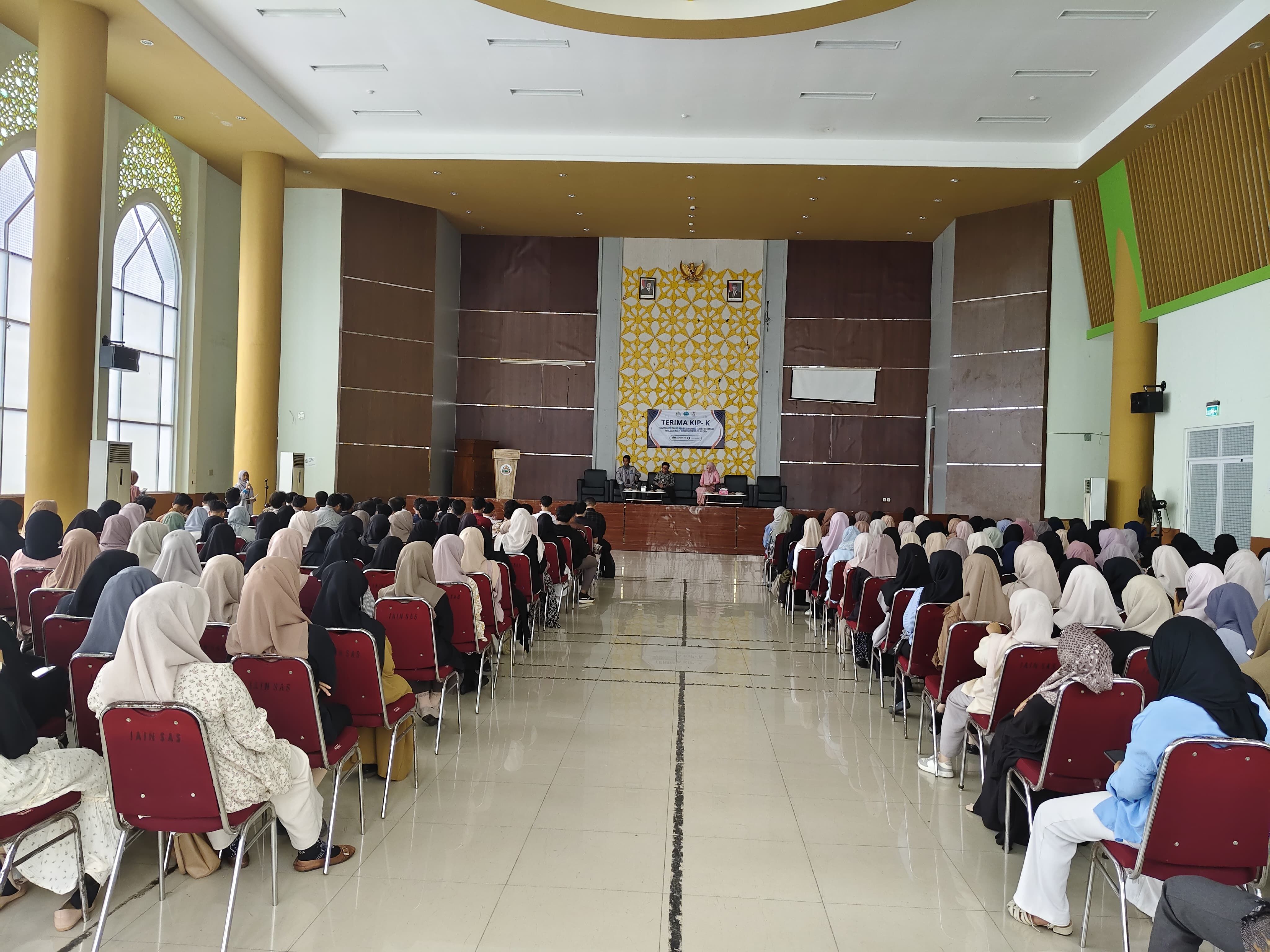Formasi IAIN SAS Babel Adakan Pertemuan dengan Penerima Beasiswa KIP-Kuliah