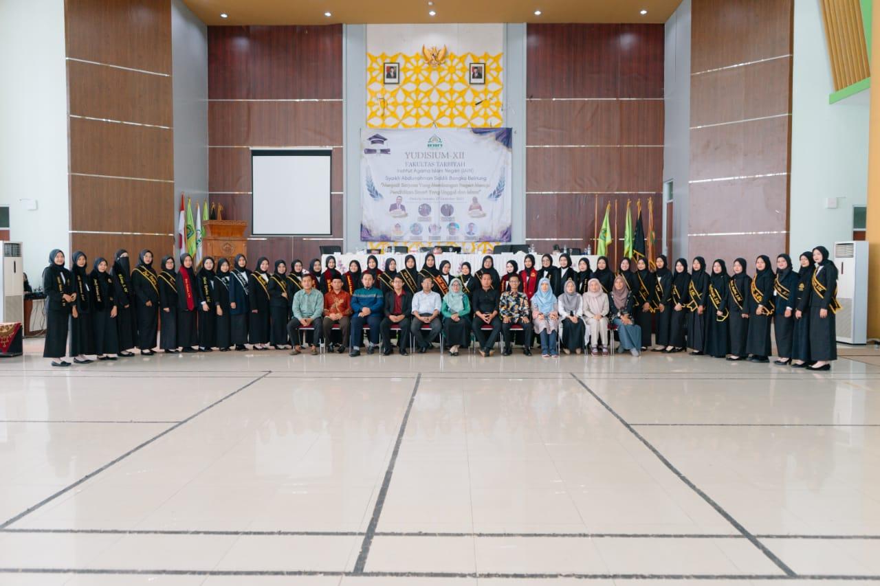 Gelar Yudisium ke XII, Fakultas Tarbiyah IAIN SAS Babel Luluskan 106 Mahasiswa