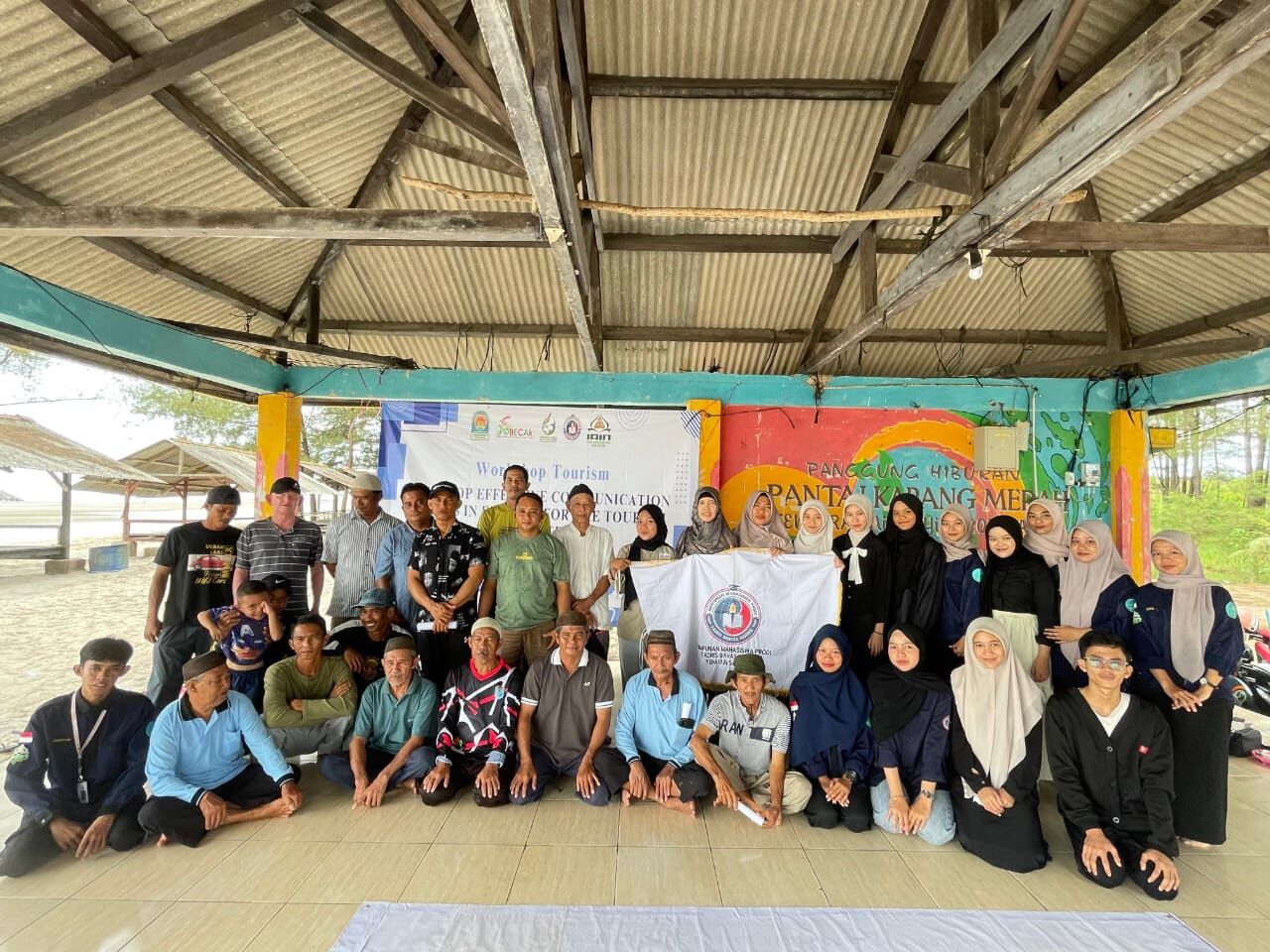 Hima Prodi TBI IAIN SAS Babel Sukses Gelar Tourism Workshop Bersama Pokdarwis Temberan
