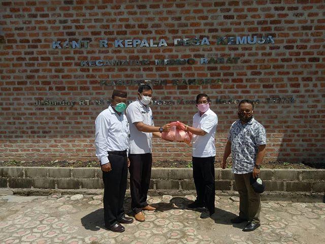 Kampus IAIN SAS Bagikan 300 Paket Sembako