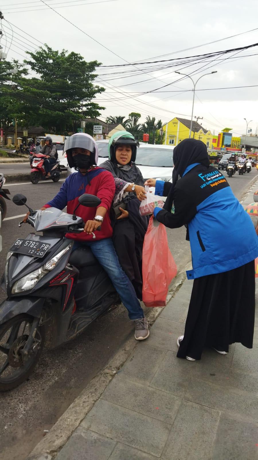 Formasi KIP-K IAIN SAS Bangka Belitung Peduli : “Satu Langkah Kecil Untuk Berbagi”