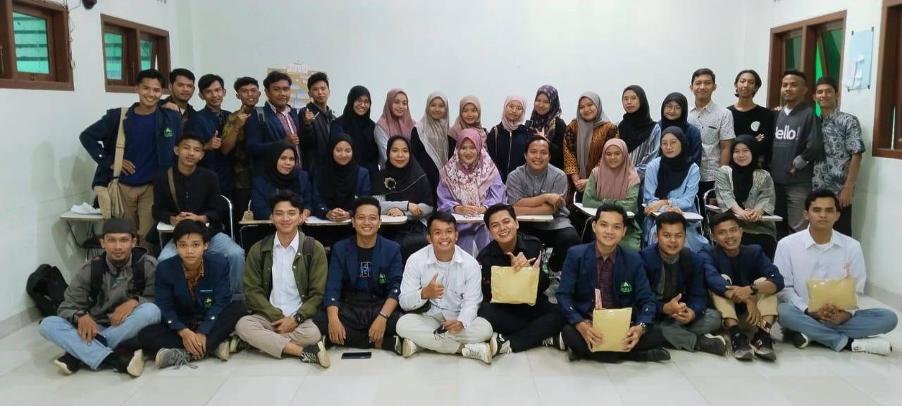 Prodi KPI IAIN SAS Babel Angkatan 2020 Sukses Mengikuti Kompetisi Seminar Marketing Public Relations