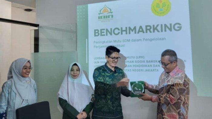 LPM IAIN SAS Babel Melakukan Benchmarking ke LP3M Universitas Negeri Jakarta