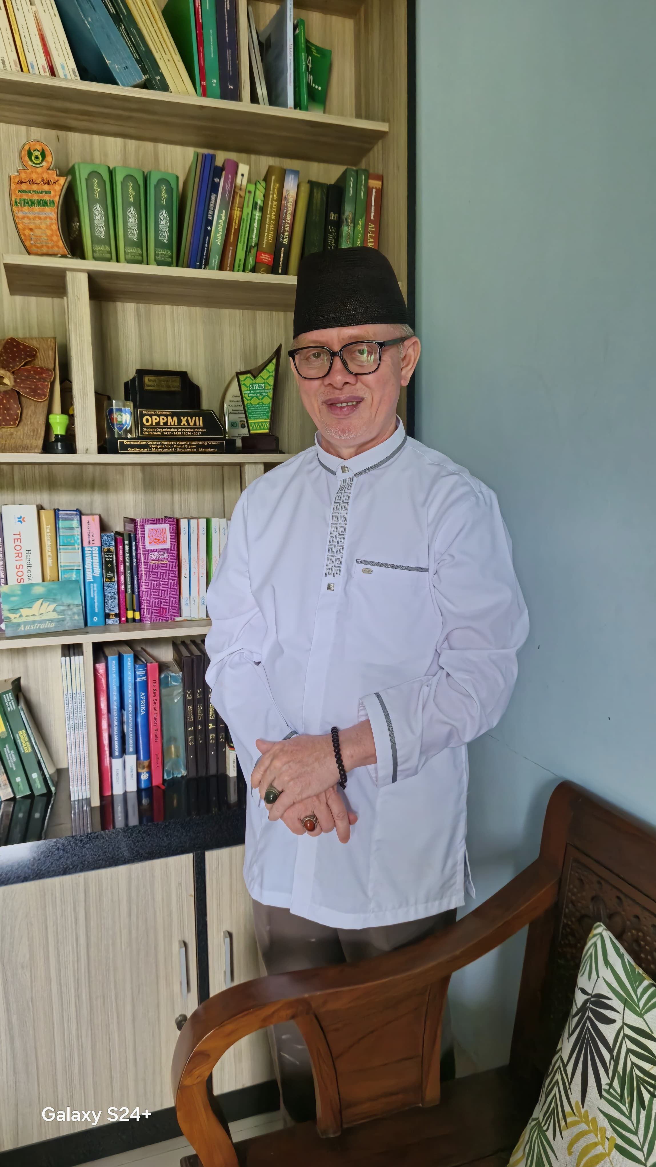 Lulus Uji Kompetensi, Dekan FDKI IAIN SAS Babel Naik Jabatan Akademik Sebagai Profesor