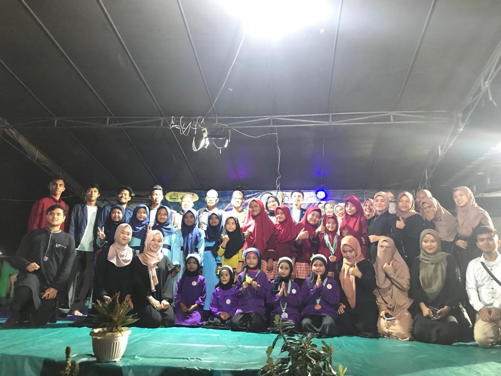 Kolaborasi dengan Mahasiswa KKN IAIN SAS Babel, Desa Tanjung Sangkar Gelar Peringatan Maulid Nabi dengan Meriah