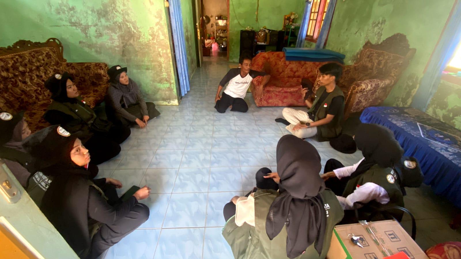 Mahasiswa KKN Kelompok 3 IAIN SAS Babel  Jalin Silaturahmi Ke Pemerintah Desa Krakas