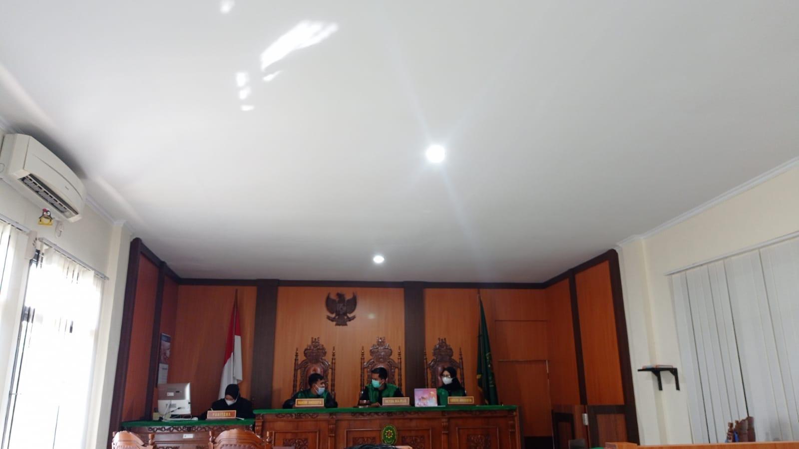 Mahasiswa PKL Prodi HKI Gelar Praktik Peradilan Semu Di Pengadilan Agama Sungailiat