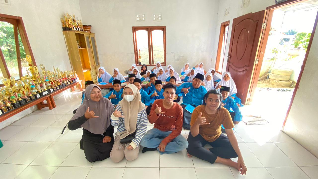 Mahasiswa Prodi KPI IAIN SAS BABEL Buat Video Promosi  Pondok Pesantren Najmatul Azman