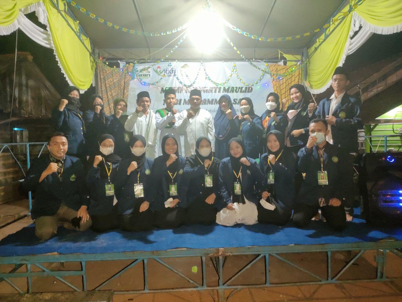 Kelompok 3 KKN IAIN SAS Bangka Belitung Meriah Memperingati Peringatan Maulid Nabi Muhammad SAW