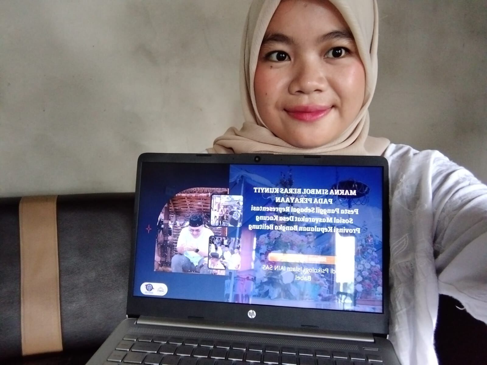 Mengungkap Makna Budaya: Mahasiswa IAIN SAS Babel Paparkan Riset Beras Kunyit di Konferensi Nasional Psikologi