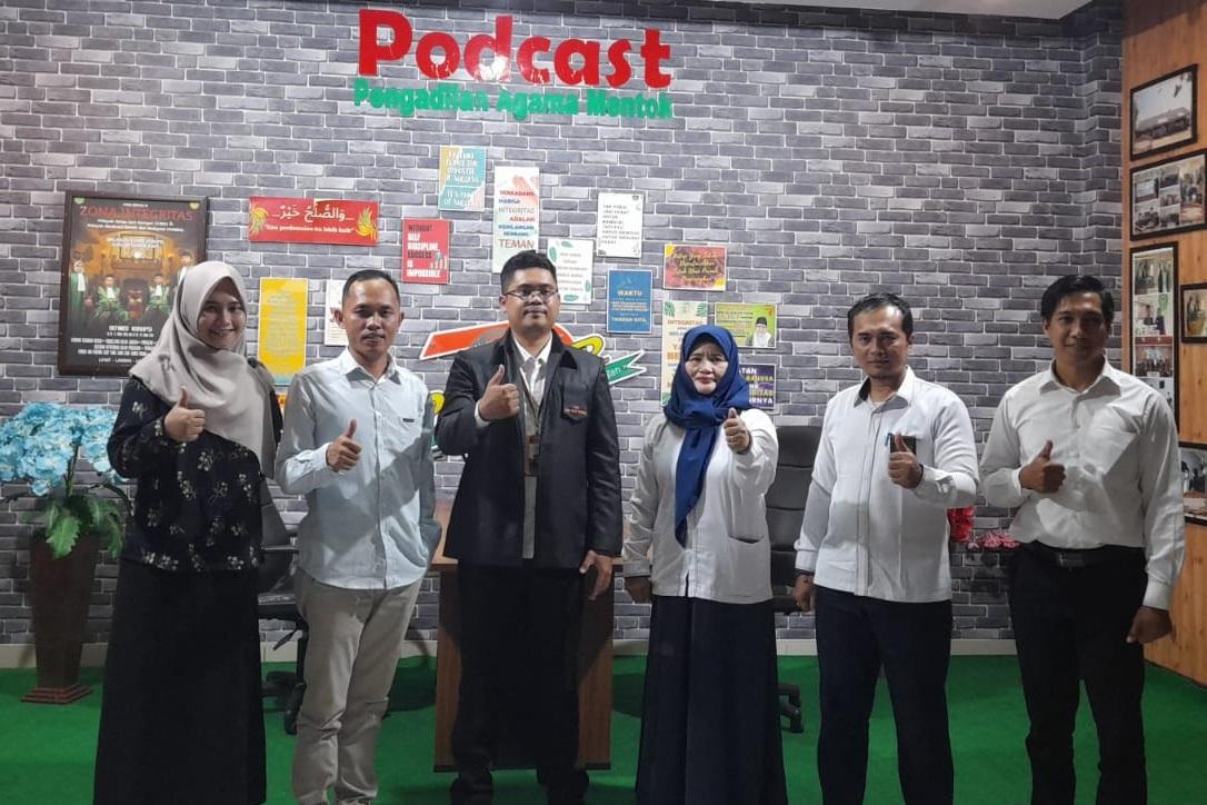 Pelepasan PKL Mahasiswa Prodi Hukum Keluarga Islam di Pengadilan Agama Mentok