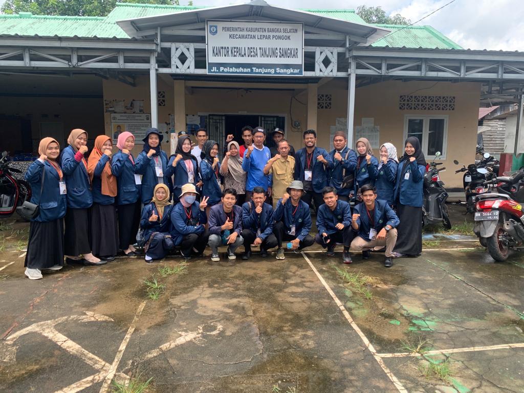 Mahasiswa KKN IAIN SAS Babel Sampaikan Proker ke Pemerintahan Desa dan Warga