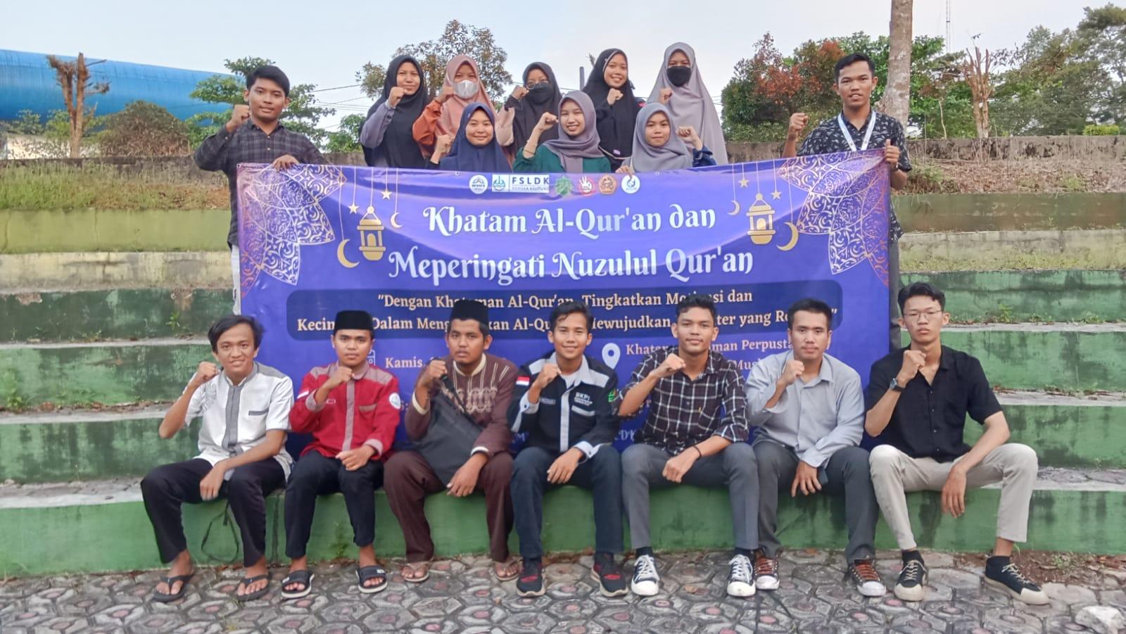 Peringati Nuzulul Quran 1444 H, UKM PIK-R Mutiara & UKM LDK AS-SIDDIK Adakan Khataman Quran dan Bukber Bersama