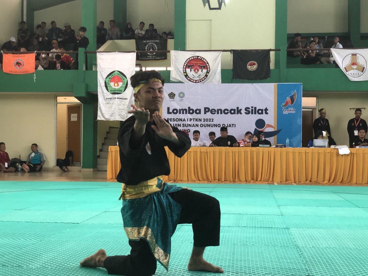PESONA I PTKN, Pencak Silat Seni Tunggal IAIN SAS Babel Unjuk Kebolehan di Kota Kembang Bandung