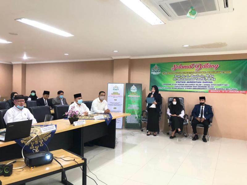 Pembukaan acara Visitasi Akreditasi Daring Prodi Hukum Keluarga Islam