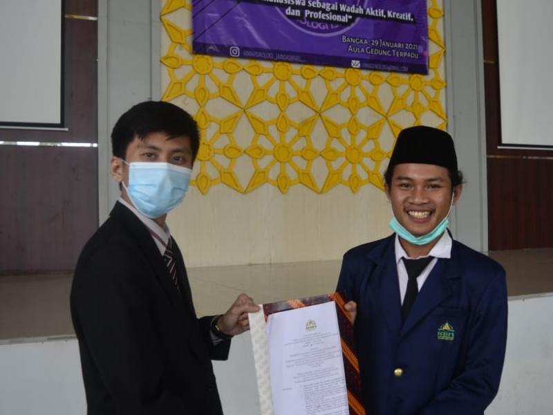 Kaprodi Psikologi Islam Resmi Lantik HMPS Psikologi Islam