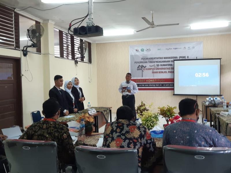 Suasana Debat Konstitusi PKM II Se-Sumatera