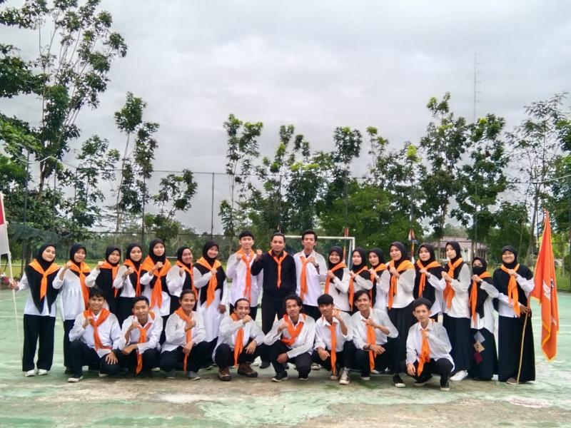Foto Bersama Pembina KOPASSAS dengan Anggota Kopassas Baru Di Lantik