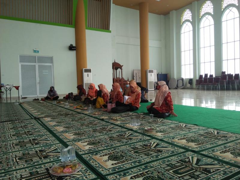 Sambutan Ketua Dharma Wanita (DW) IAIN SAS Babel Dra. Hanifah Zayadi