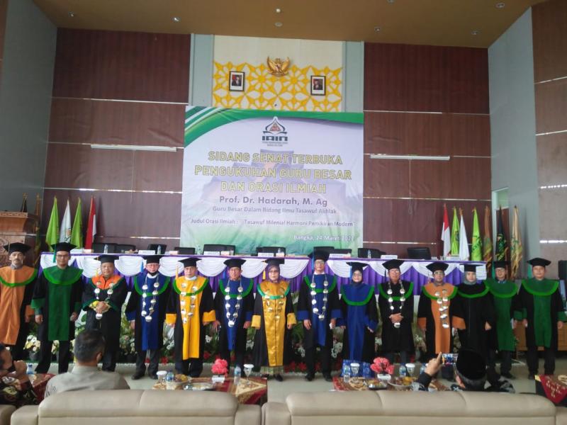Senat IAIN SAS Bangka Belitung Foto Bersama Prof.Dr.Hadarah,M.Ag