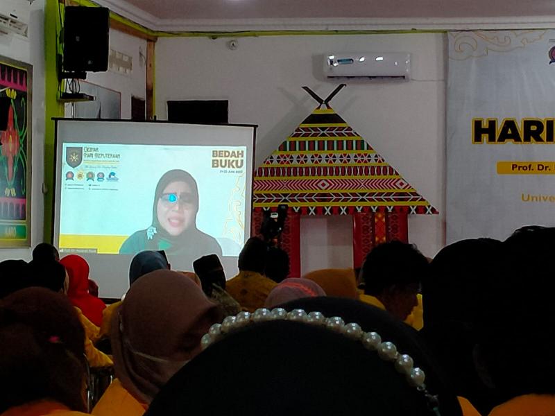 Direktur Pascsarjana IAIN SAS Bangka Belitung Jadi Pembicara Bedah Buku Metafisika Tasawuf Islam