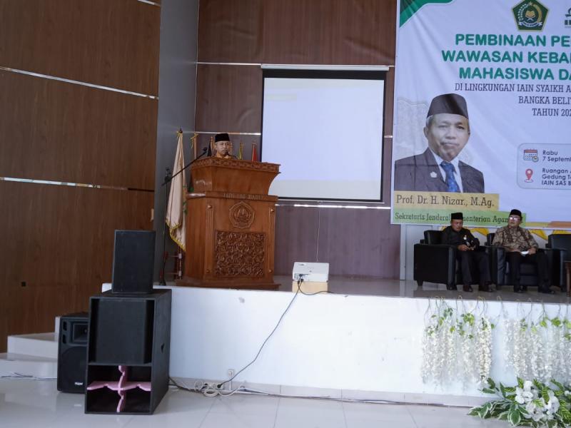 Sekjen Kemenag Nizar, saat memberikan pembinaan di IAIN SAS Bangka Belitung