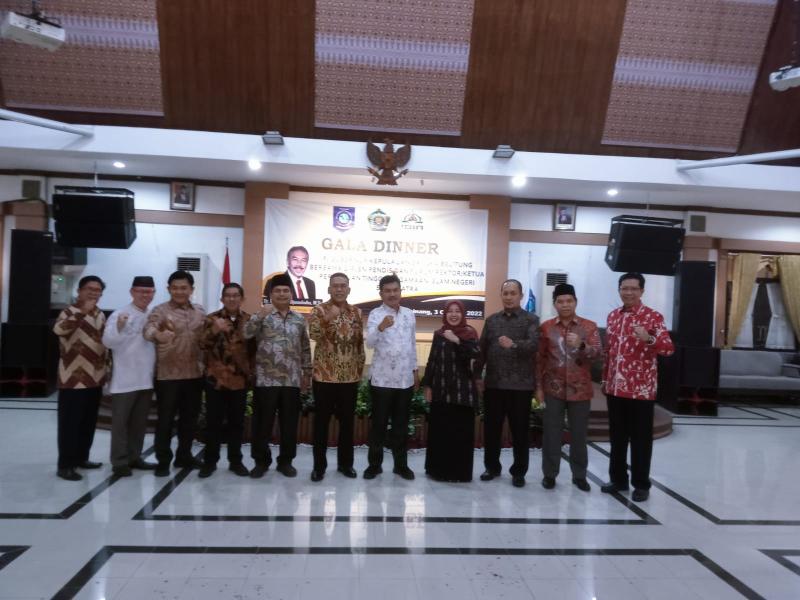 Foto Bersama Rektor/Ketua PTKIN Se-Sumatera