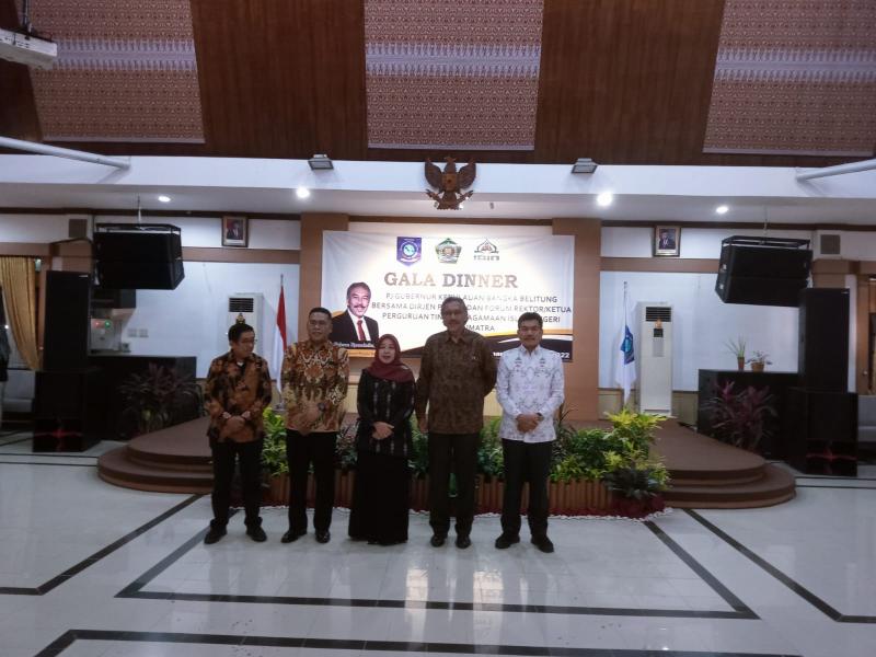 Foto Bersama Ketua Forum, Rektor Bersama PJ Gubernur Babel