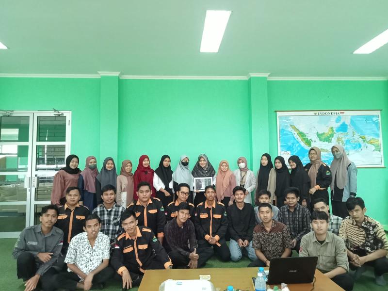 Himpunan Mahasiswa Jurnalistik Islam (HMJI) Fakultas Dakwah dan Komunikasi Islam melakukan kegiatan Workshop Skripsi 