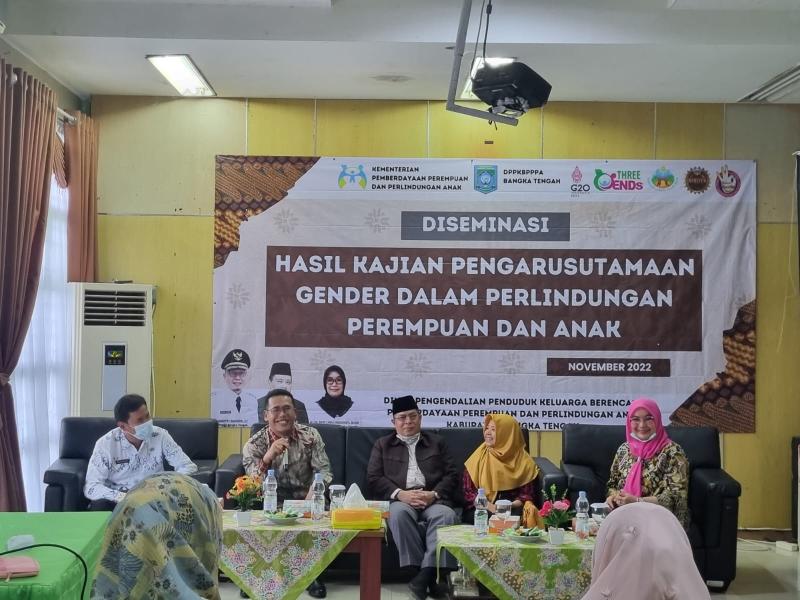 Dosen IAIN SAS Babel Presentasikan hasil penelitiannya dalam kegiatan Diseminasi yang diselenggarakan oleh DPPKBPPPA Kab. Bangka Tengah