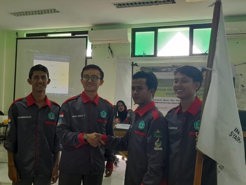 Najamuddin dan Nandi Agustian selaku kandidat yang terpilih 
