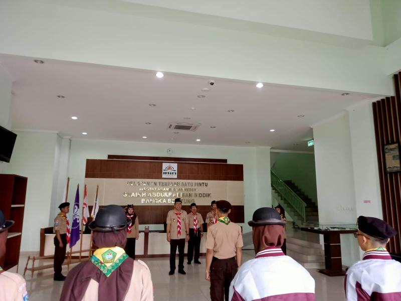 Arahan Rektor Kepada Peserta Pramuka
