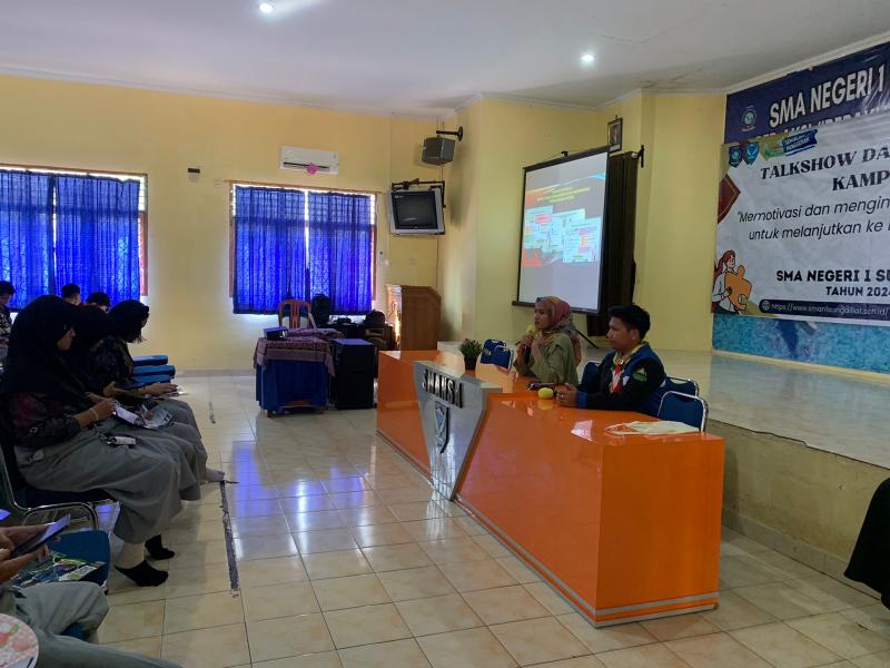 TalkShow oleh Mega Paraiyannie dan Maulana