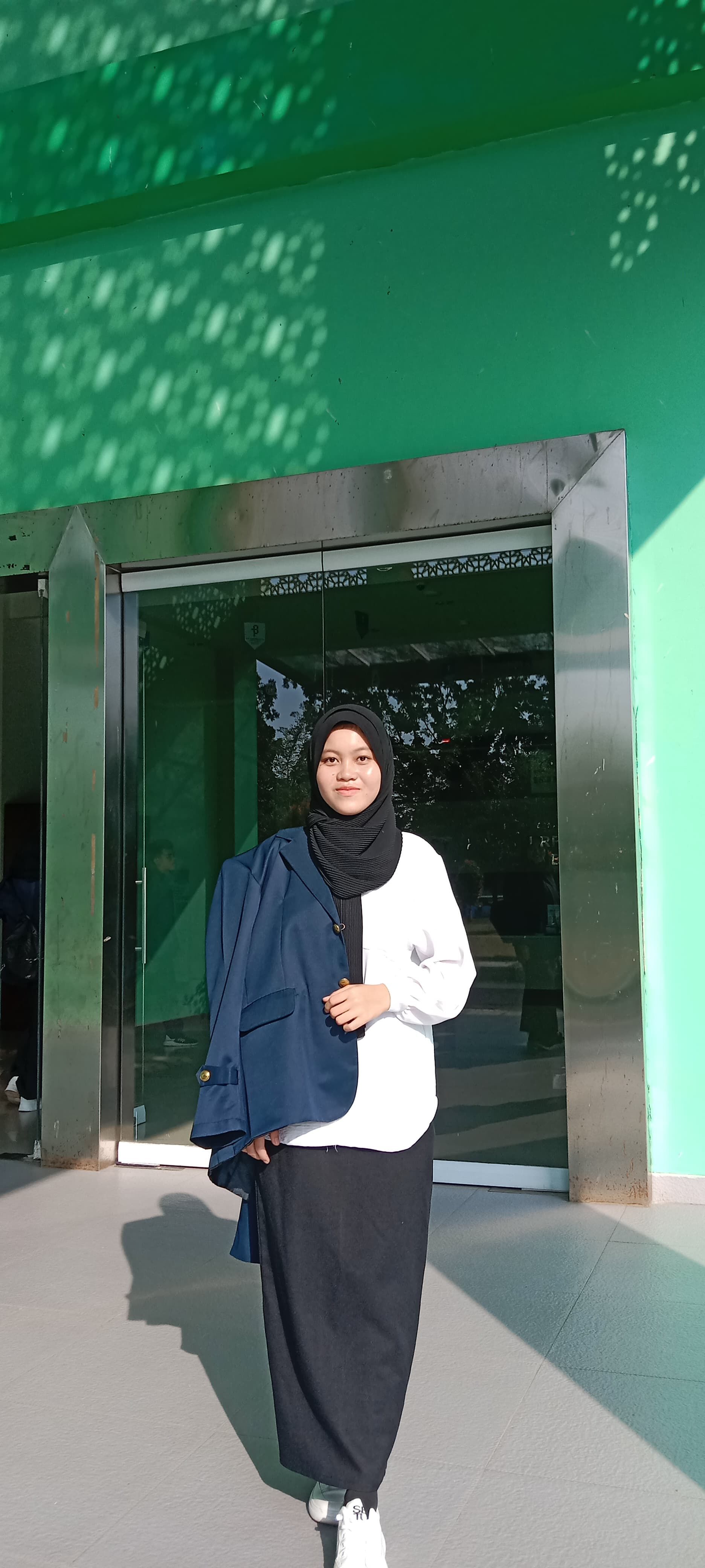 Raih Juara Dua, Mila Susanti Harumkan Nama IAIN SAS Babel di Ajang Baca dan Cipta Puisi Bergengsi Tingkat Nasional