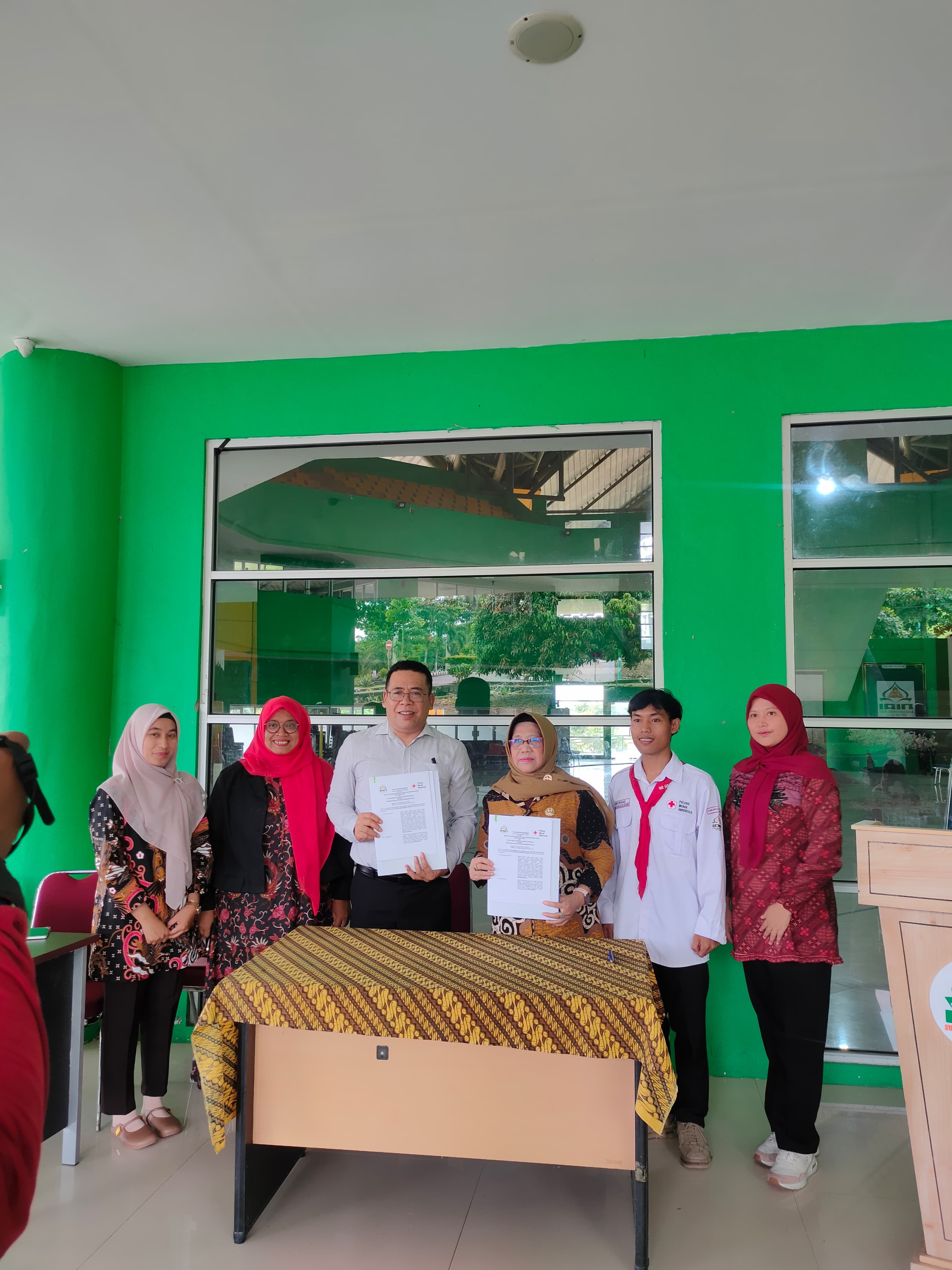 Rektor dan Ketua PMI Bangka Tandatangani MoU Donor Darah