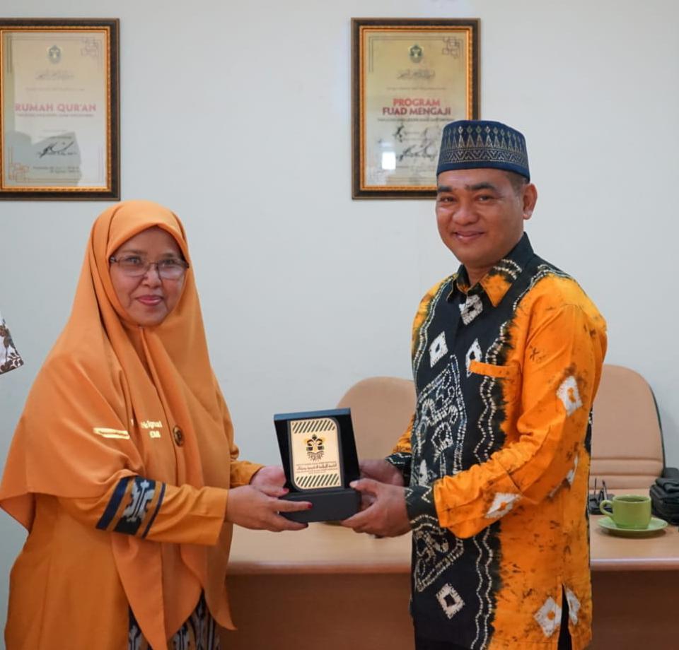 Rencana Buka Prodi Baru, FDKI IAIN SAS Babel Lakukan Benchmarking ke FUAD IAIN Pontianak