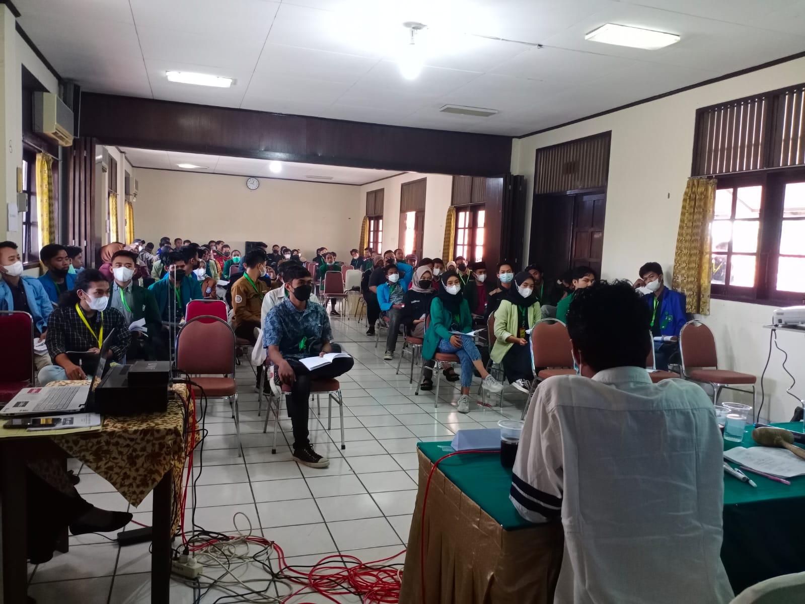 FDKI IAIN SAS Babel Utus Dua Mahasiswa Ikuti Kongres AMDIN di UIN Raden Mas Said Surakarta
