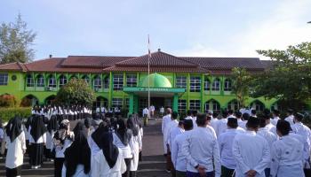 Peringati Hari Santri Nasional, IAIN SAS Bangka Belitung  Gelar Upacara