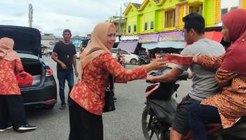 DWP IAIN SAS Babel Gelar Tausiyah Agama dan berbagi Takjil
