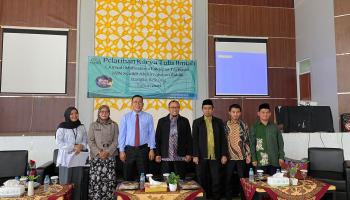Kembangkan Kemampuan Mahasiswa Fakultas Tarbiyah Adakan Pelatihan Penulisan Karya Tulis Ilmiah