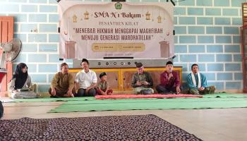'FDKI IAIN SAS Babel Goes to School' Hadir di Pesantren Kilat SMA 1 Bakam