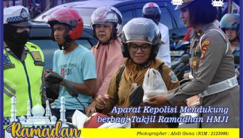Hima Prodi Jurnalistik Islam IAIN SAS Babel Berbagi Takjil Bersama Aparat Kepolisian dan Buka Puasa Bersama