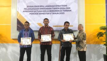 IAIN SAS Babel, Peringkat Pertama Satker Terbaik dalam Optimalisasi Penggunaan CMS Tahun 2023