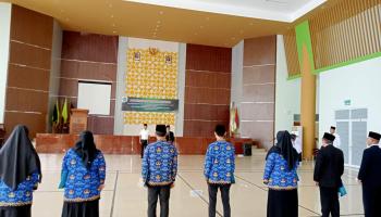 Kepala Biro AUAK IAIN SAS Babel Melantik dan Mengambil Sumpah 2 Pejabat Fungsional Dosen dan  5 Orang PPPK