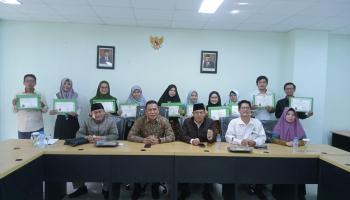 Lulus Sertifikasi Dosen, 12 Dosen IAIN SAS Bangka Belitung Terima Sertifikat