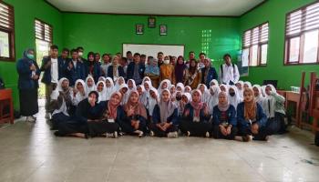 Momentum KKN, Mahasiswa IAIN SAS Babel Sosialisasikan Bahaya Narkoba