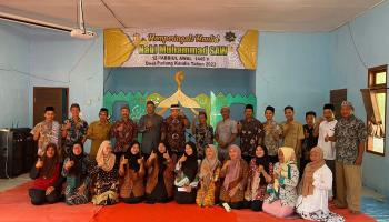 Mahasiswa KKN IAIN SAS Babel Peringati Maulid Nabi Bersama Masyarakat Desa Padang Kandis